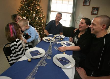 Stricklin family hosting Soldiers