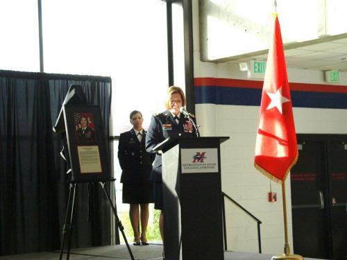 BG Laura Richardson accepts plaque