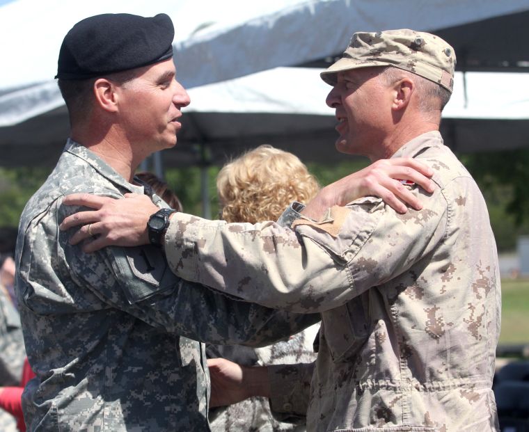 Col. Martin speaks with Brig. Gen. Milner